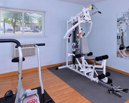 Econo Lodge Rochester image 25